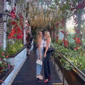 Meet your Posher, Brooklyn